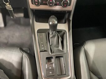 Seat Leon combi 1,4TGi-81kw-STYLE-DSG-navi-ACC-prav-servis - 12