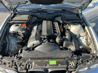 BMW 520i e39 Touring Automat - 12