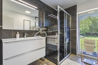 Rodinný dům 6+kk, Byšice, okres Mělník - 12
