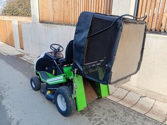 Prodám zahradní traktor Etesia 100 Hydro Evolution - 12