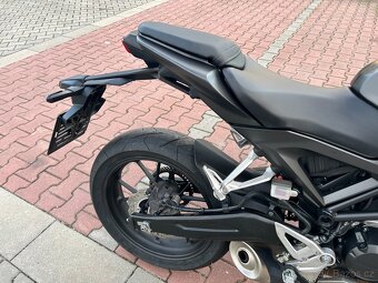 Honda CB 125 R 2021 - 12