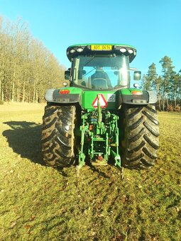 TRAKTOR JOHN DEERE 8285R - 12