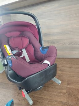 Autosedačka Britax Römer Baby Safe 2 - 12