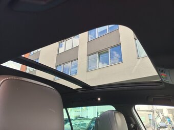 VW Passat B8 GTE Variant 1.4eTSI 160kW DSG R-Line Webasto - 12