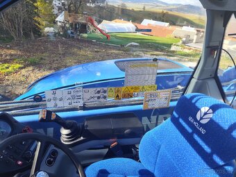 New Holland - 12
