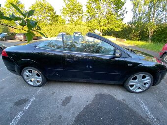 FORD FOCUS CABRIO - 12
