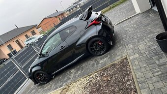 Toyota Yaris GR 1.6i 192kW SPORT ZÁRUKA - 12
