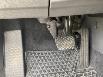 Volkswagen Golf 5 Variant - 12