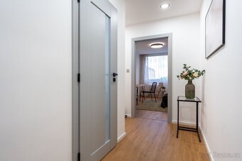 Byt 3kk, 65m2, Praha 8 Kobylisy po kompletní rekonstrukci - 12