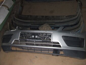 Prodám náhradní díly Ford Focus MK2 kombi 1.6 16v - 12