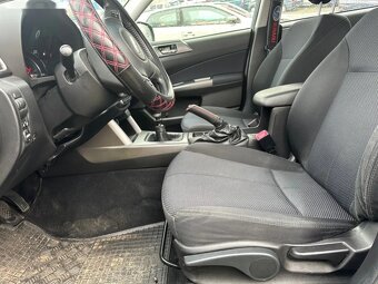 Subaru Forester, 4 X 4 - 12