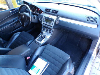 VW Passat 2,0 TFSI AUTOMAT,KŮŽE,XENON - 12