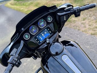 Harley Davidson STREET GLIDE - 12