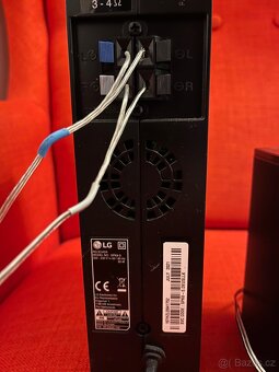 Soundbar LG SK9Y + zadné reproduktory SPK8-S - 12