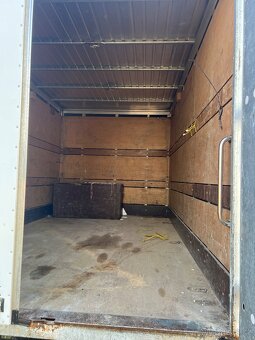 Iveco Daily skříň - 12