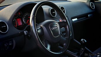 Audi A3 1.6 SPORTBACK - 12