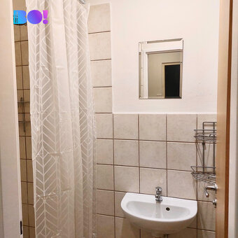 Pronájem obchodního a skladovacího prostoru 156 m², ul. Nádr - 12