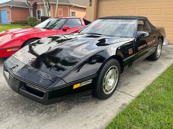 1986 chevrolet corvette c4 official pace car - 12