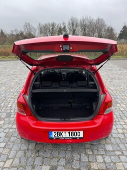 Toyota Yaris 1.0 - 12