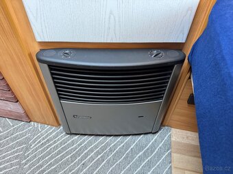 Adria Adora 462 s MOVEREM, stanem a nosičem kol - 12