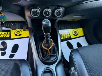 Mitsubishi Outlander XL 2011 - 12