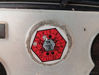 Nissan Almera 1.5 benzín 72 kW - 12