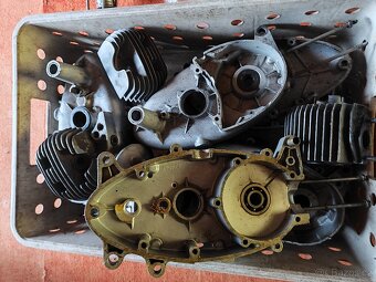 JAWA Pionýr O5 a náhradní díly - 12