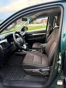 TOYOTA HILUX DC 2.4 D-4D 4X4 MANUAL - 12