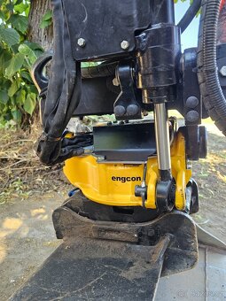 Pásový bagr Kubota U35 + Rotátor Engcon EC204 - 12