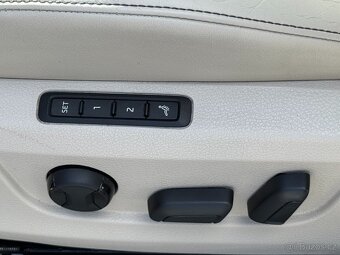 Škoda Superb L&K 4x4 2.0 TSI 206kW - 12