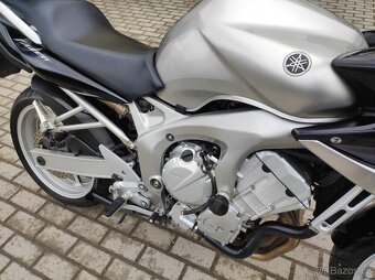 Yamaha FZ6 Fazer stříkačka,super stav,kufr,Video,mohu dovéz - 12