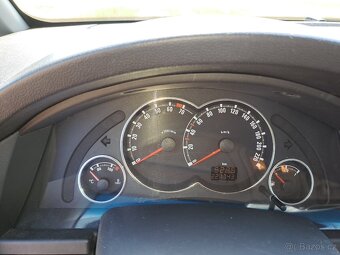Opel Meriva 1.6 benzín - 12