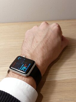 Apple Watch Series 3 42mm GPS - 12