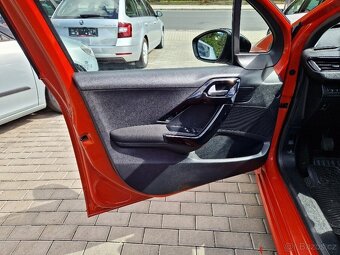 PEUGEOT 208, 1.2 PT (60 kW), 39 tis. km, servisní kniha - 12