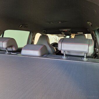 Škoda Kodiaq RS 180 KW benzin - 12