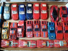 autíčka - modely Ferrari - 12