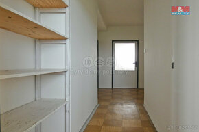 Prodej bytu 3+1, 75 m², garáž, Hlízov - 12