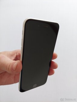 iPhone SE 2020 256 GB bílá nová baterie 100 % stav kompletní - 12