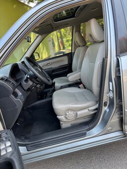 Honda CR-V Ve špičkové kondici s nadstandardní zárukou - 12