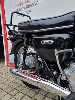 Honda CD 175 - 12