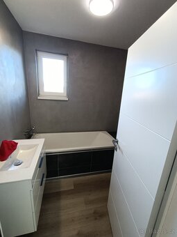 Prodej novostavby rodinného domu  4+kk, ener. tř. A - 12