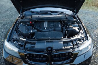 BMW E91 320D LCI - 12