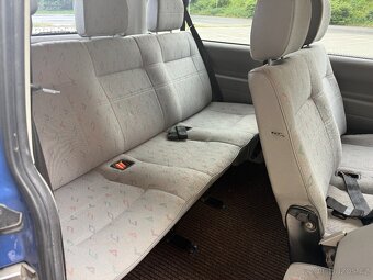 Volkswagen Caravelle 2.5TDI 75kw Nová STK 8 míst - 12