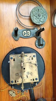 krásné zdobené secesní dvouzávažové hodiny - 12