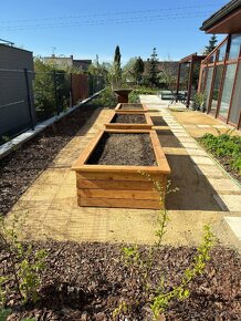 10% SLEVA Vyvýšené záhony z modřínu - 12