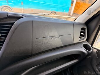 Iveco Daily IV 3,0 CNG - 12