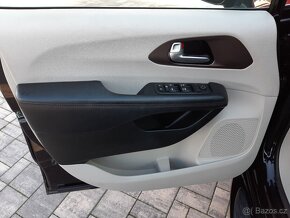 Chrysler Pacifica 3,6L V6,LPG, DVD,Android, Car Play, - 12