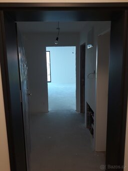 2+kk, lodžie, sklepní kóje - 12