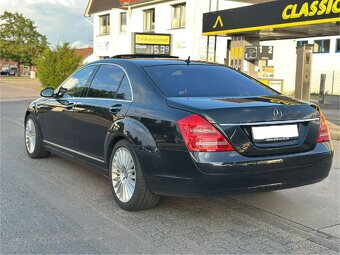 Mercedes S420 CDI. - 12