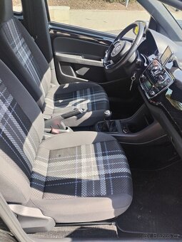 Vw Up CLUB 1.0 Mpi 55kw r.v.2016 - 12